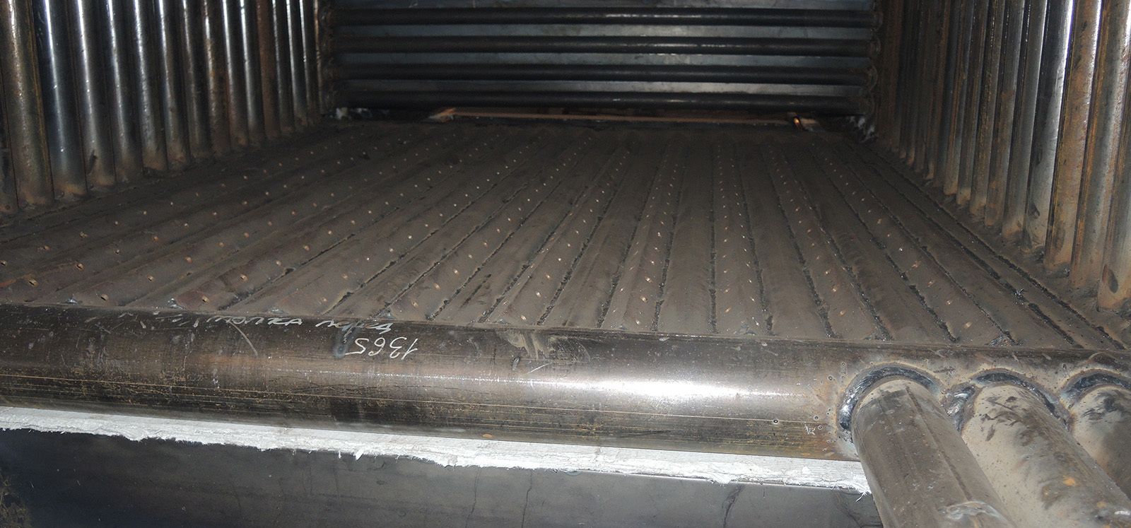 Котёл водогрейный отопительный КВр